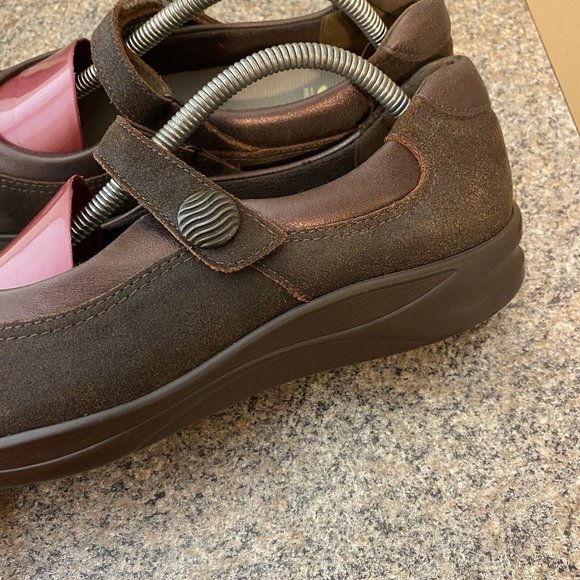 SAS Step Out  Brown Leather Mary Jane Comfort Shoes Size 10‎ Narrow (Bin #4) - Picture 2 of 12